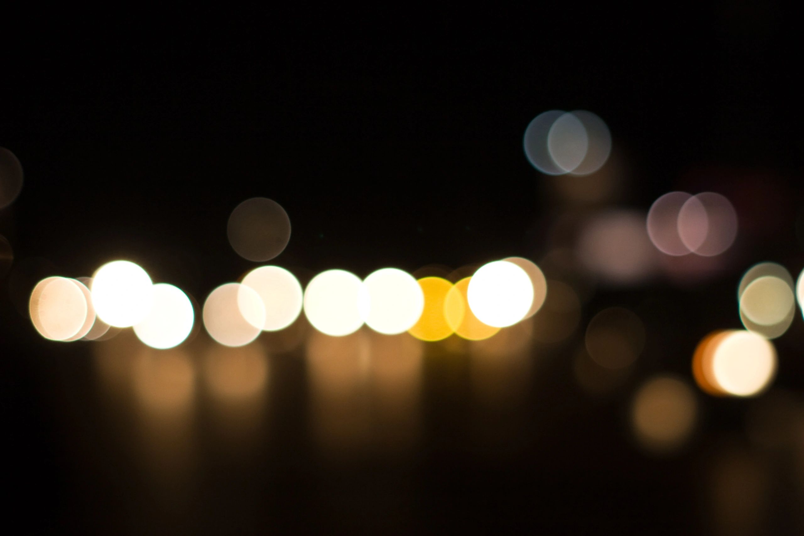 Defocused street lights creating bokeh